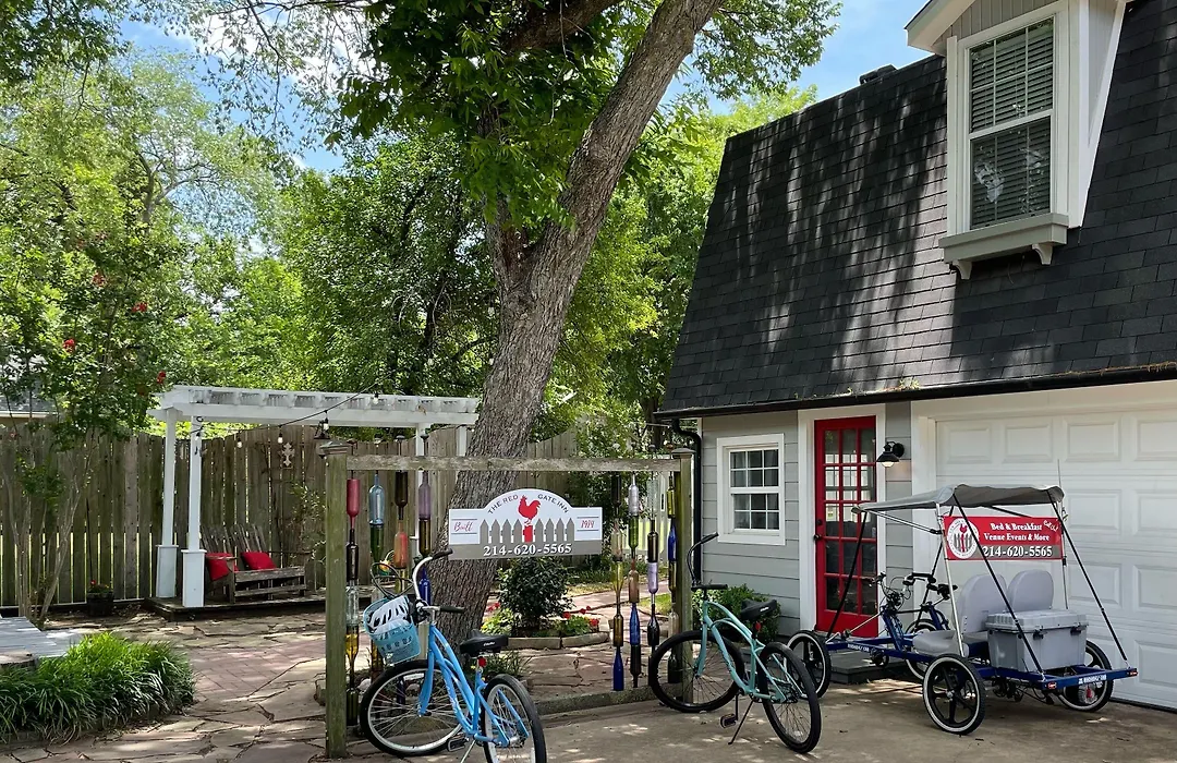 Red Gate Inn-1